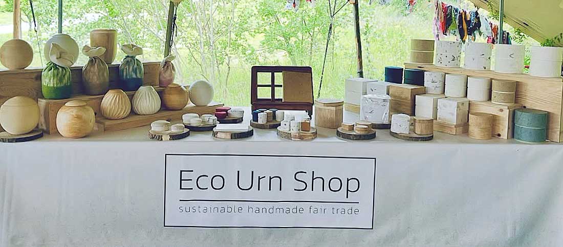 Beurs Eco Urn Shop bij Natuurbegraafplaats Eygelshoven